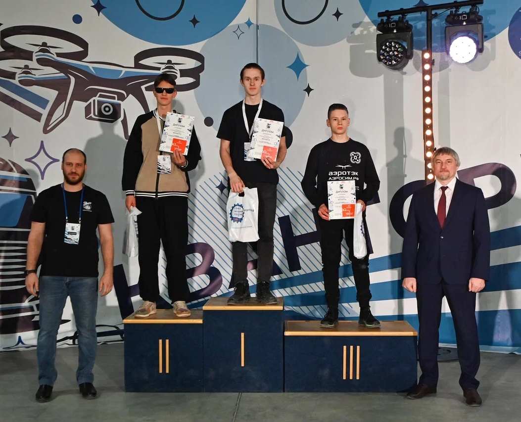 Владимир Лемешев стал призером Межрегионального чемпионата «Кванторейс»