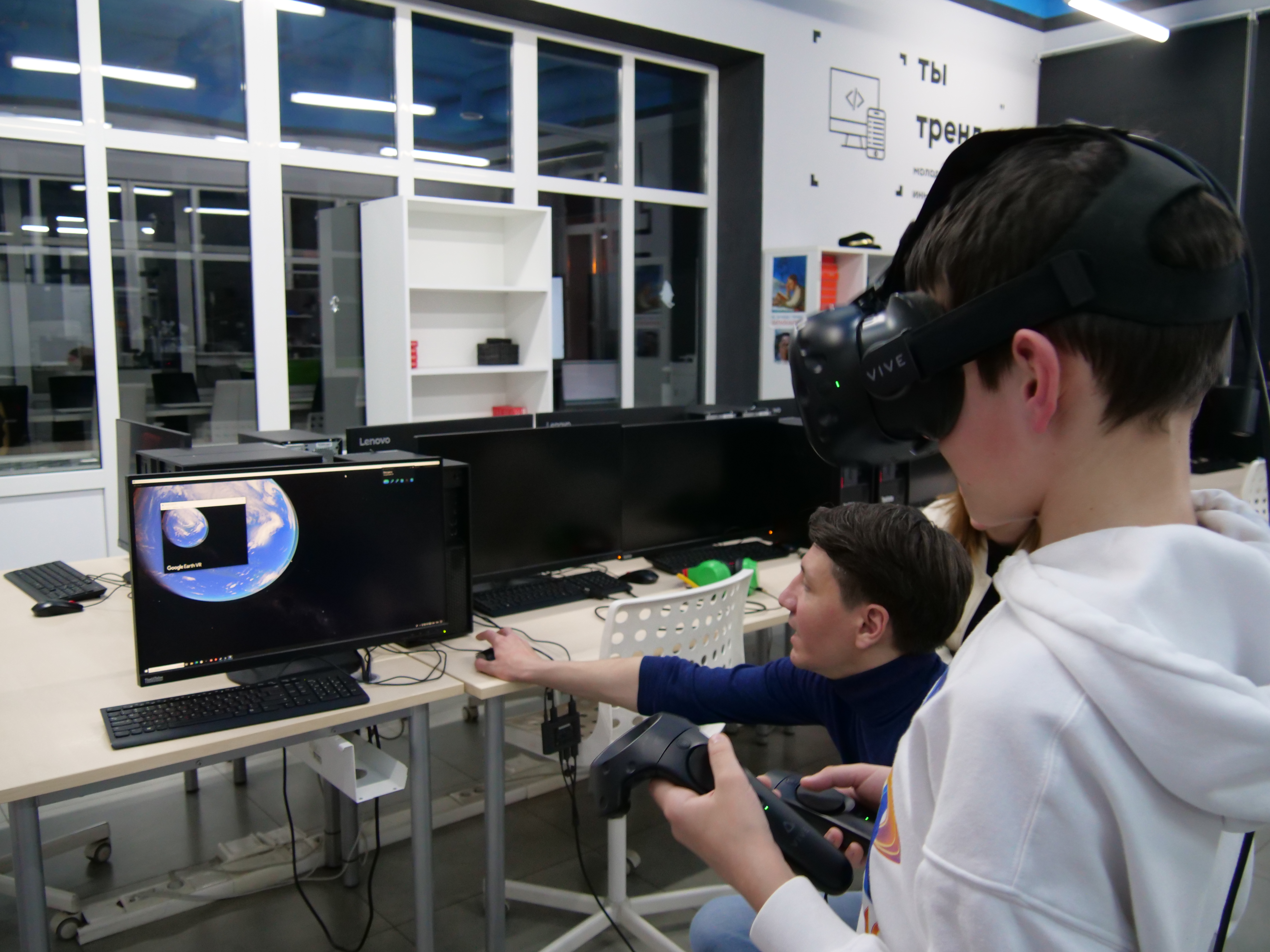29 марта марта в Кванториуме прошёл мастер-класс по виртуальной реальности 